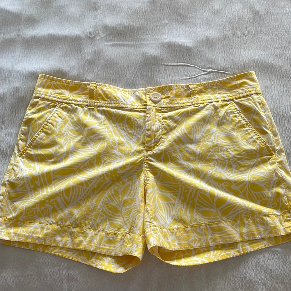 Lilly Pulitzer Vintage Yellow and White Shorts 6